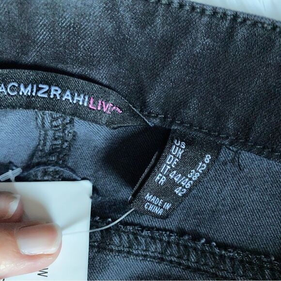 Isaac Mizrahi Live Jeans NEW Size 8 Black - Picture 6 of 7